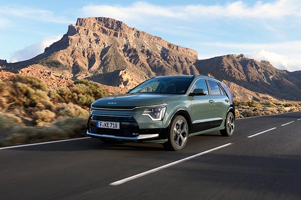 Kia Niro Hybrid driving on a road