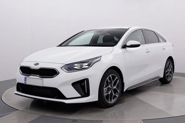 kia proceed vaihtoautot
