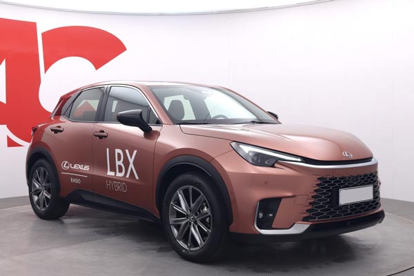 Lexus vaihtoautot