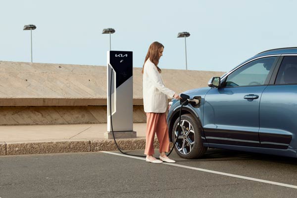 Kia Niro Phev lataus