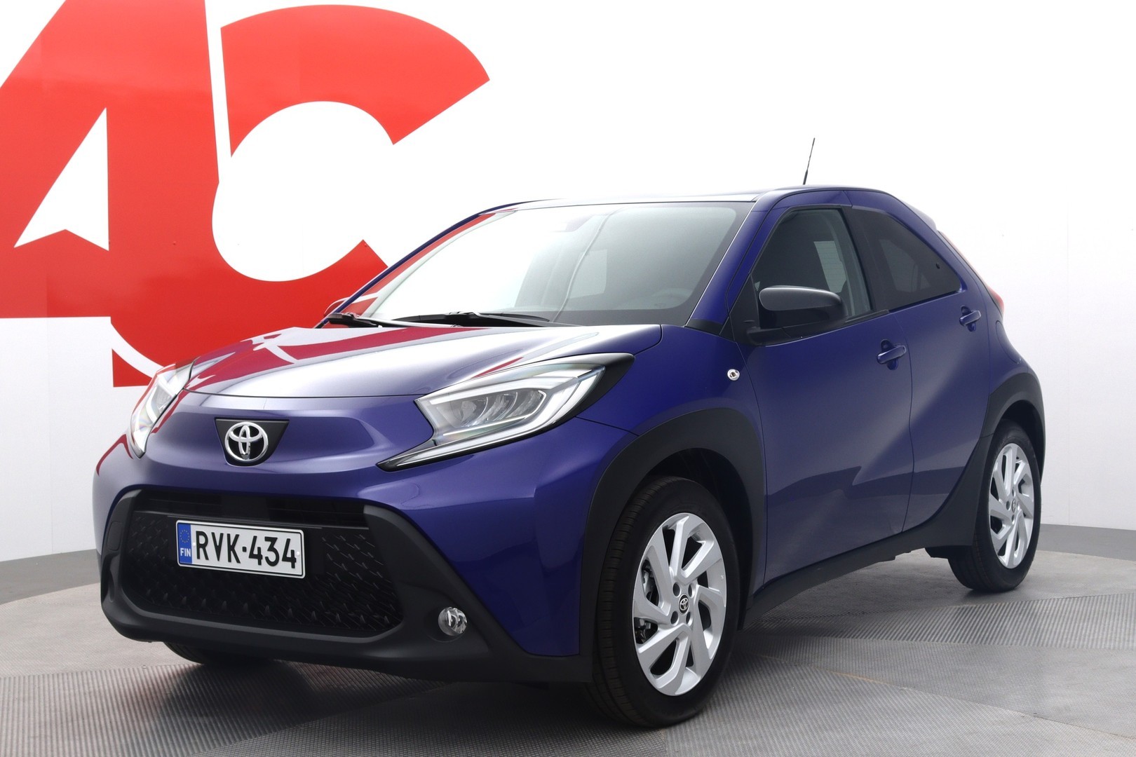 Toyota - Aygo X