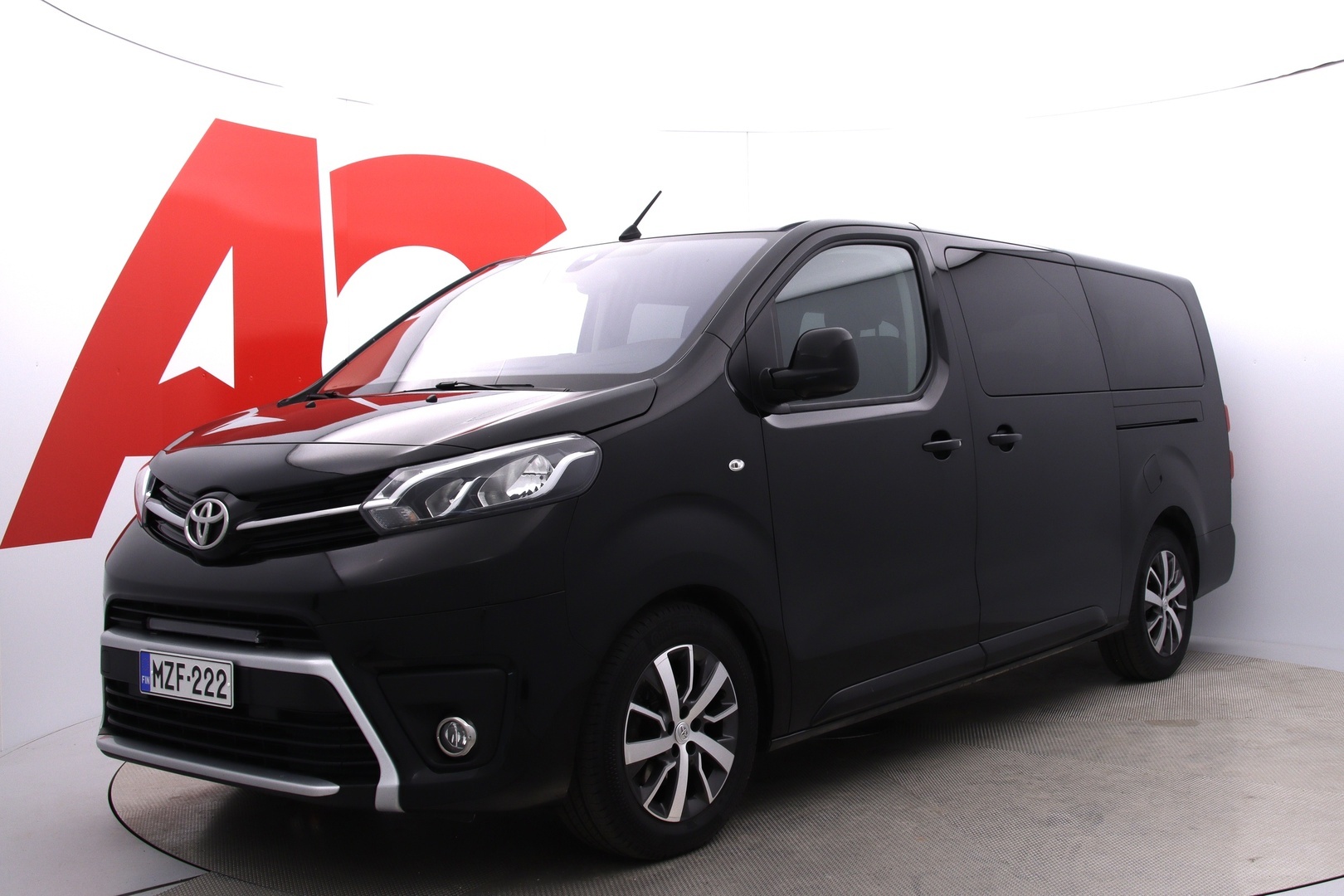 Toyota - Proace Verso
