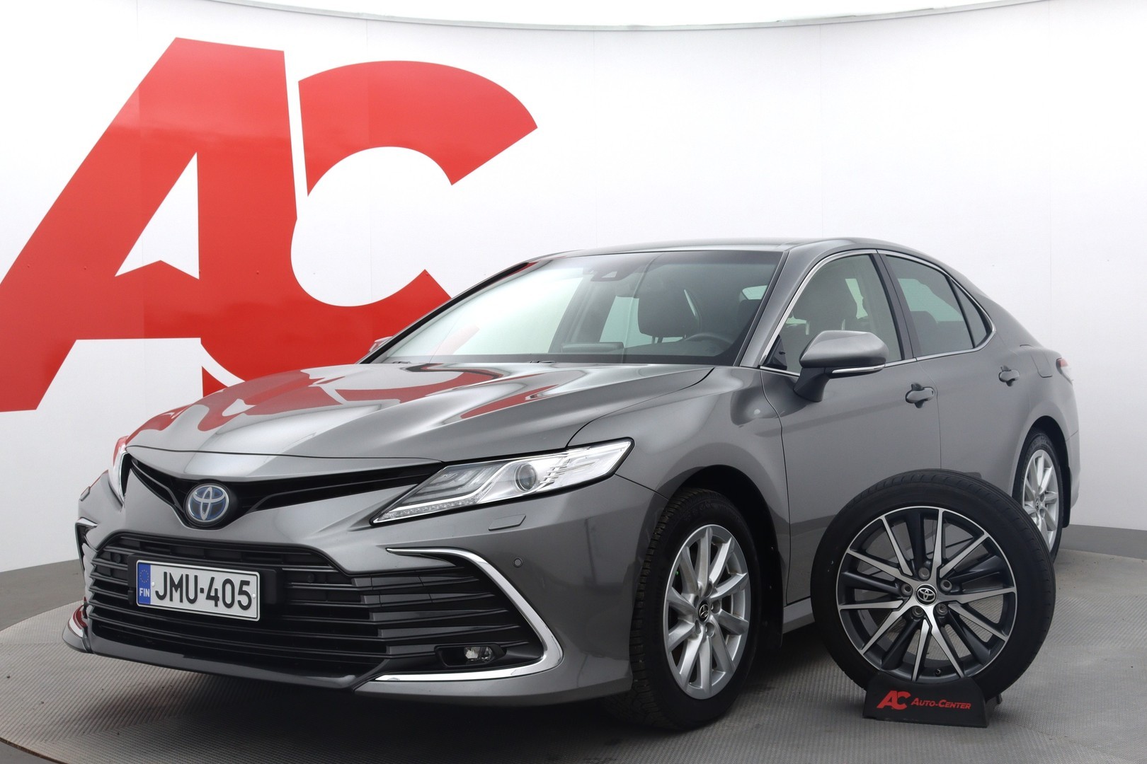 Toyota - Camry