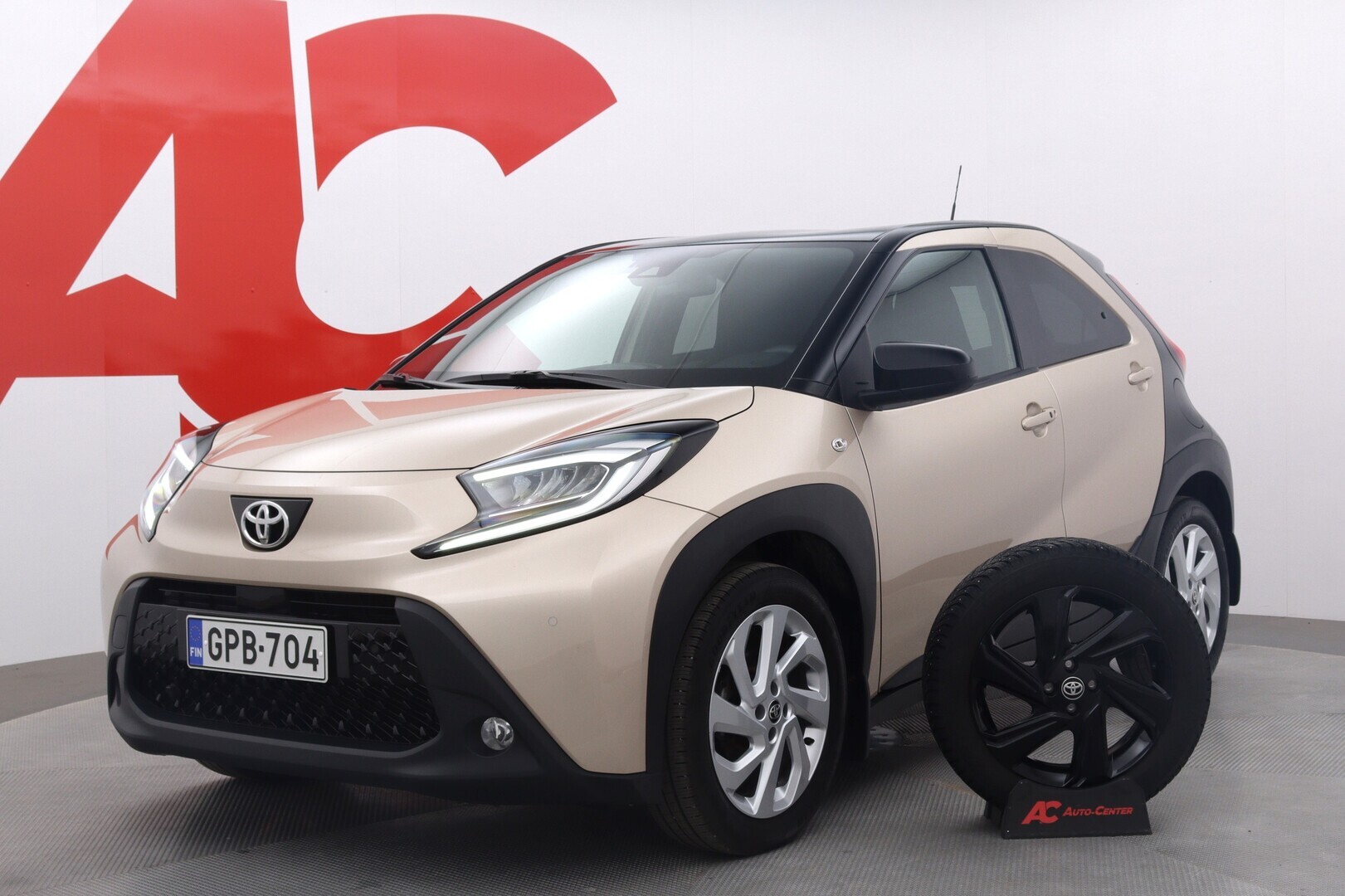 Toyota - Aygo X
