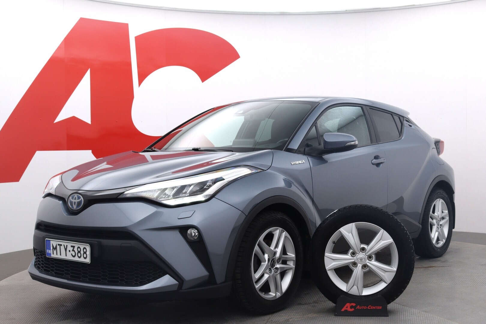 Toyota - C-HR
