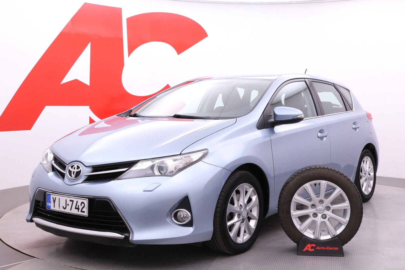 Toyota - Auris