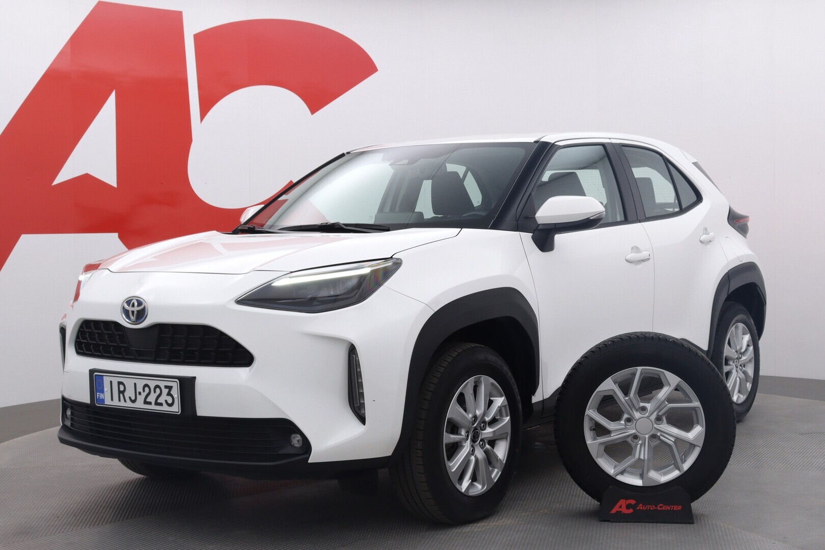 Toyota - Yaris Cross