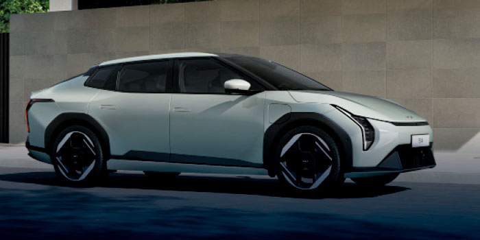 Kia EV4 700x350 1