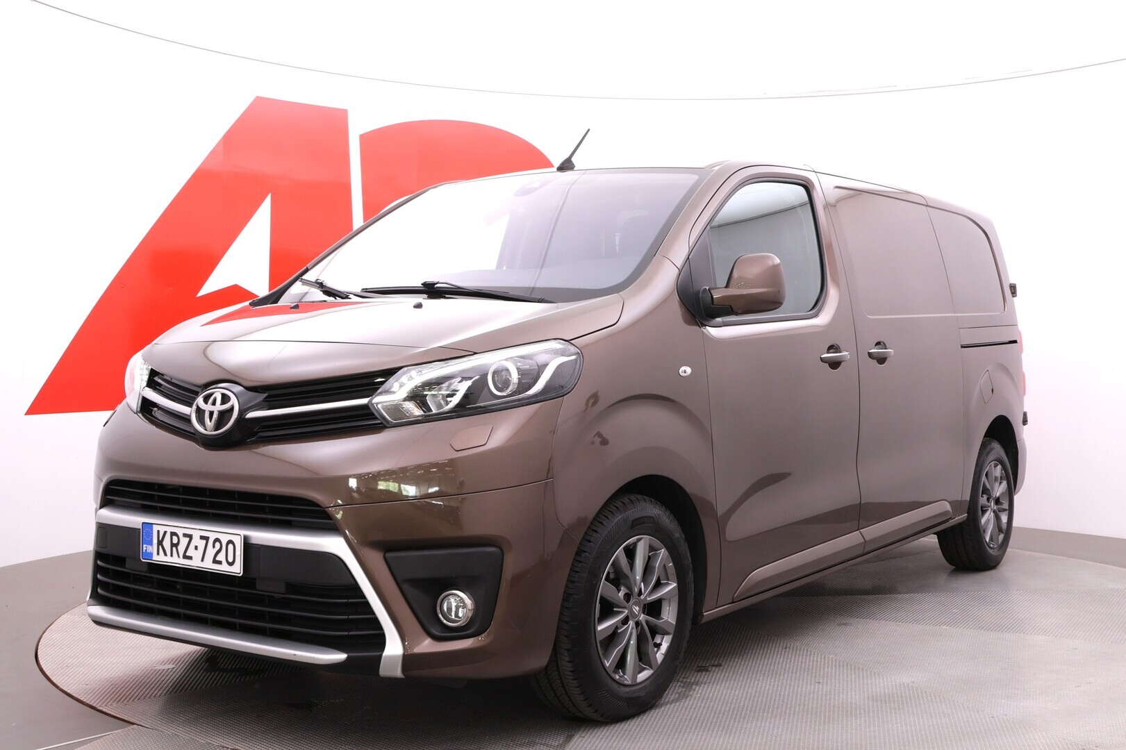 Toyota - RAV4 Plug-in