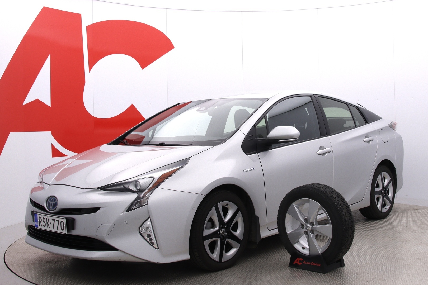 Toyota - Prius