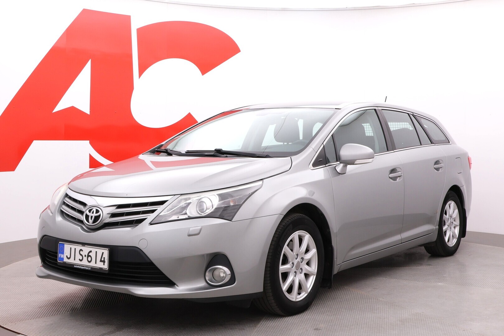 Toyota - Avensis