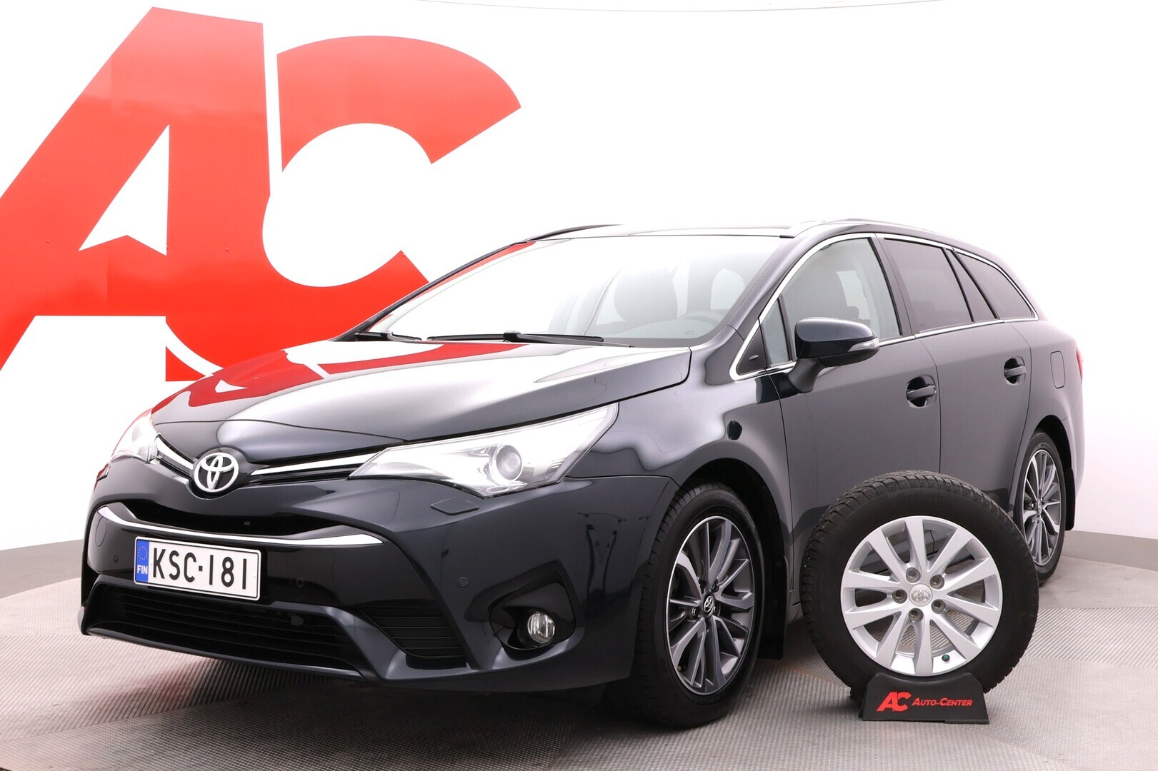 Toyota - Avensis