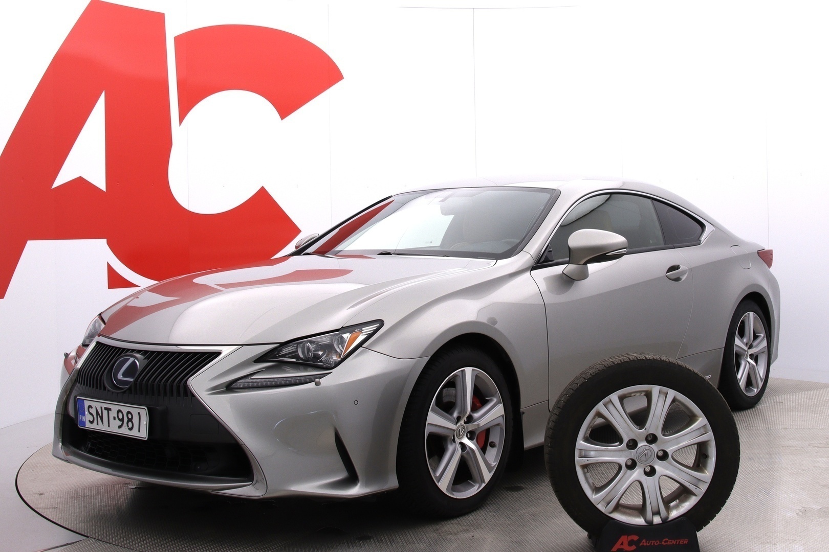 Lexus - RC