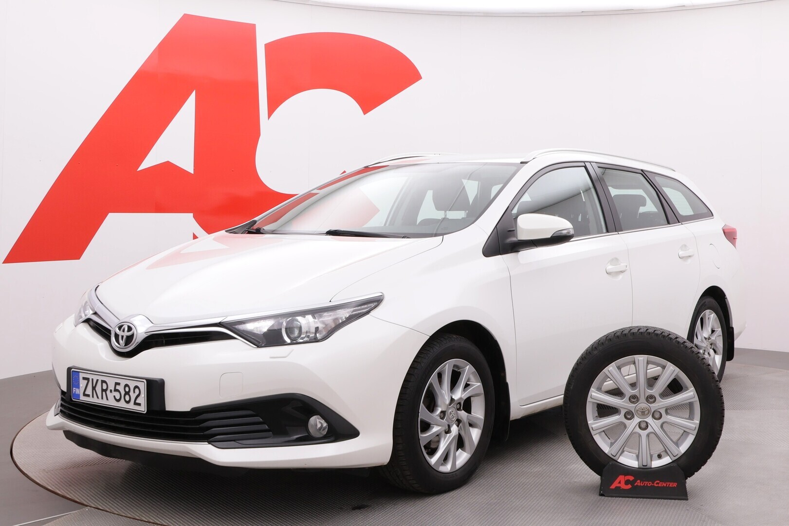 Toyota - Auris