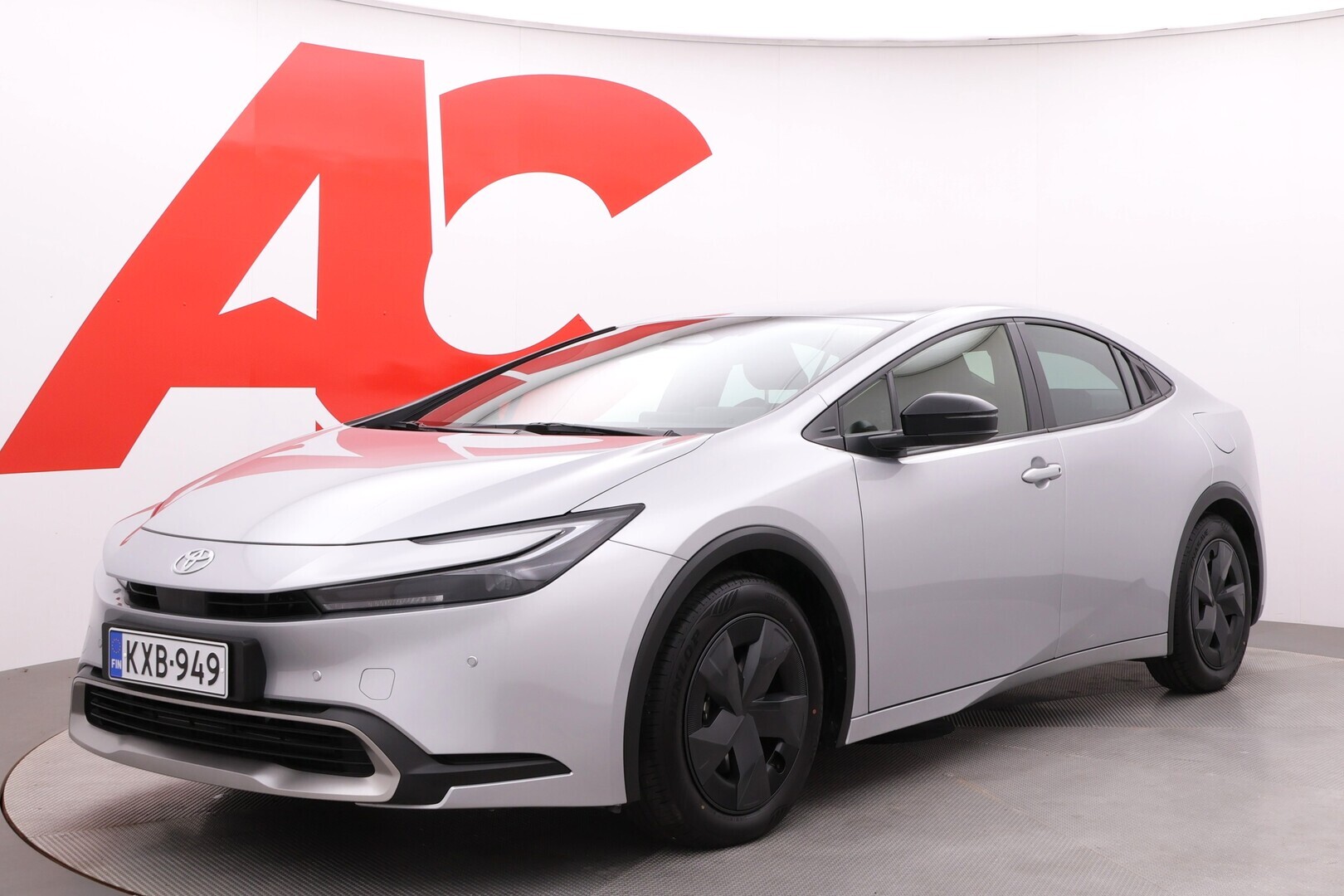 Toyota - Prius Plug-in