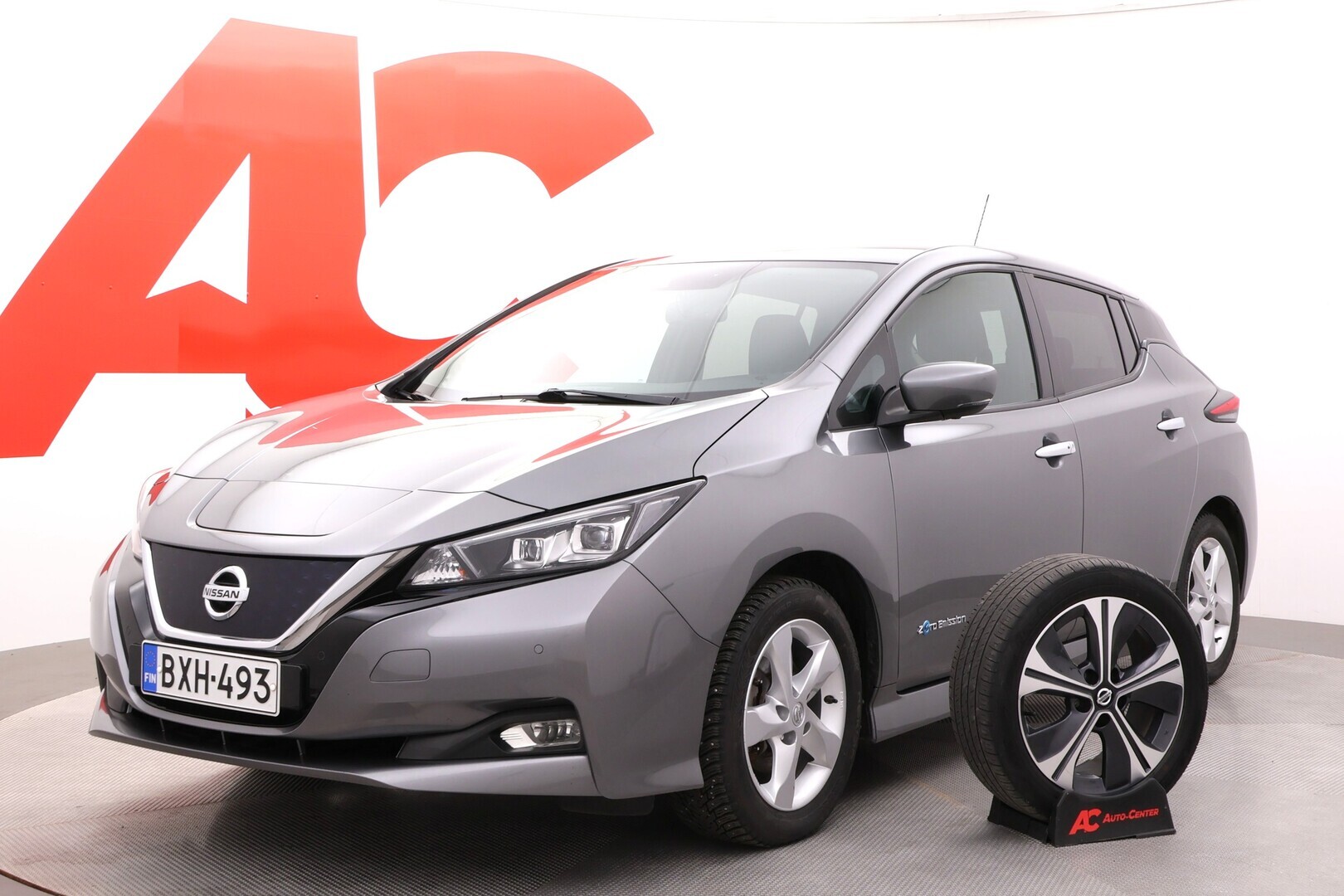 Nissan - Leaf