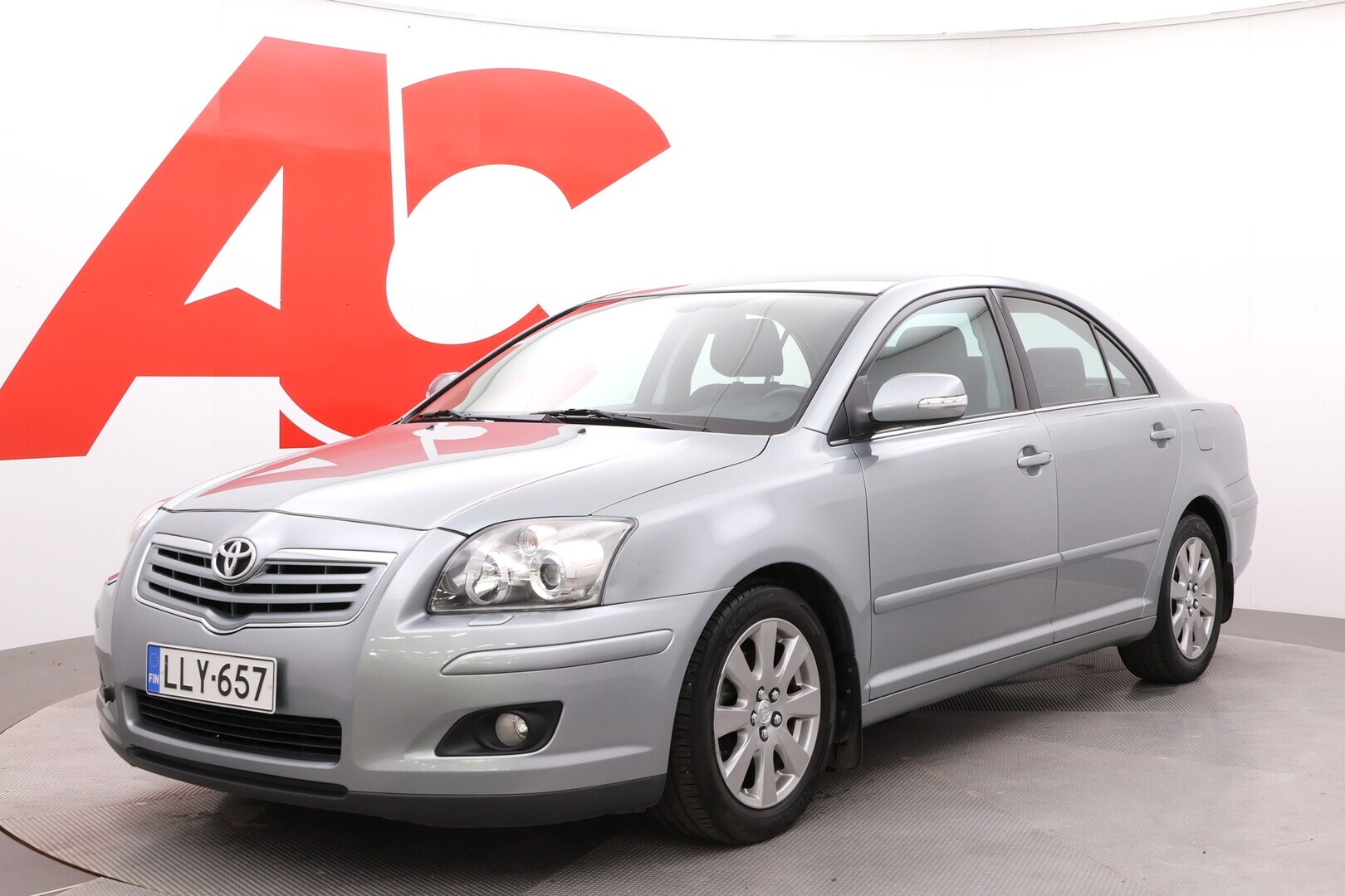 Toyota - Avensis