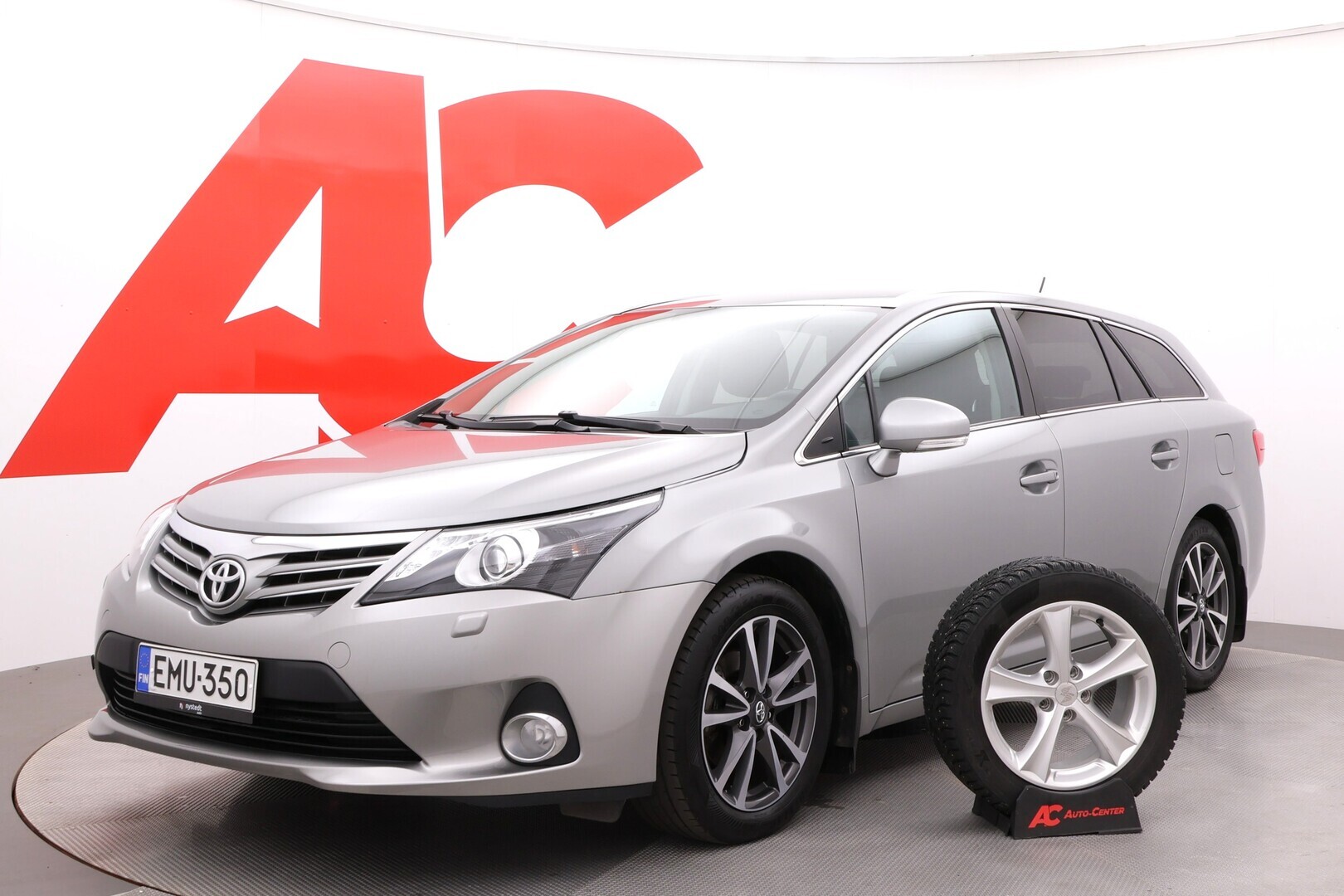 Toyota - Avensis