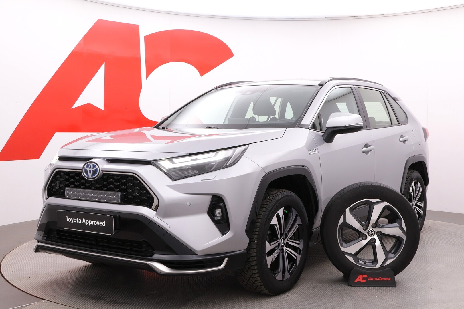 Toyota - RAV4 Plug-in