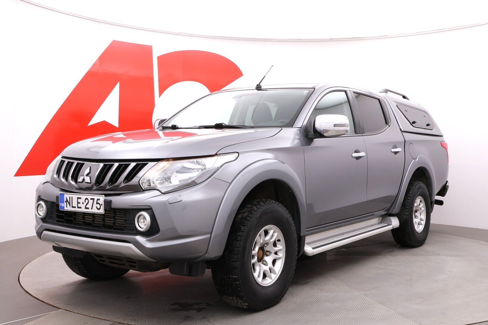 Mitsubishi - L200