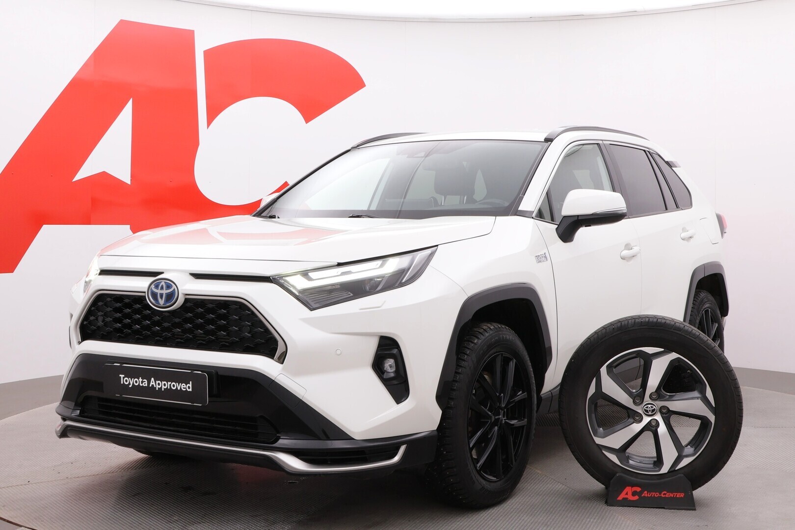 Toyota - RAV4 Plug-in