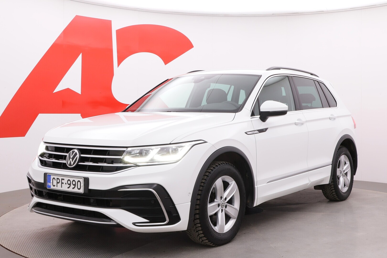 Volkswagen - Tiguan