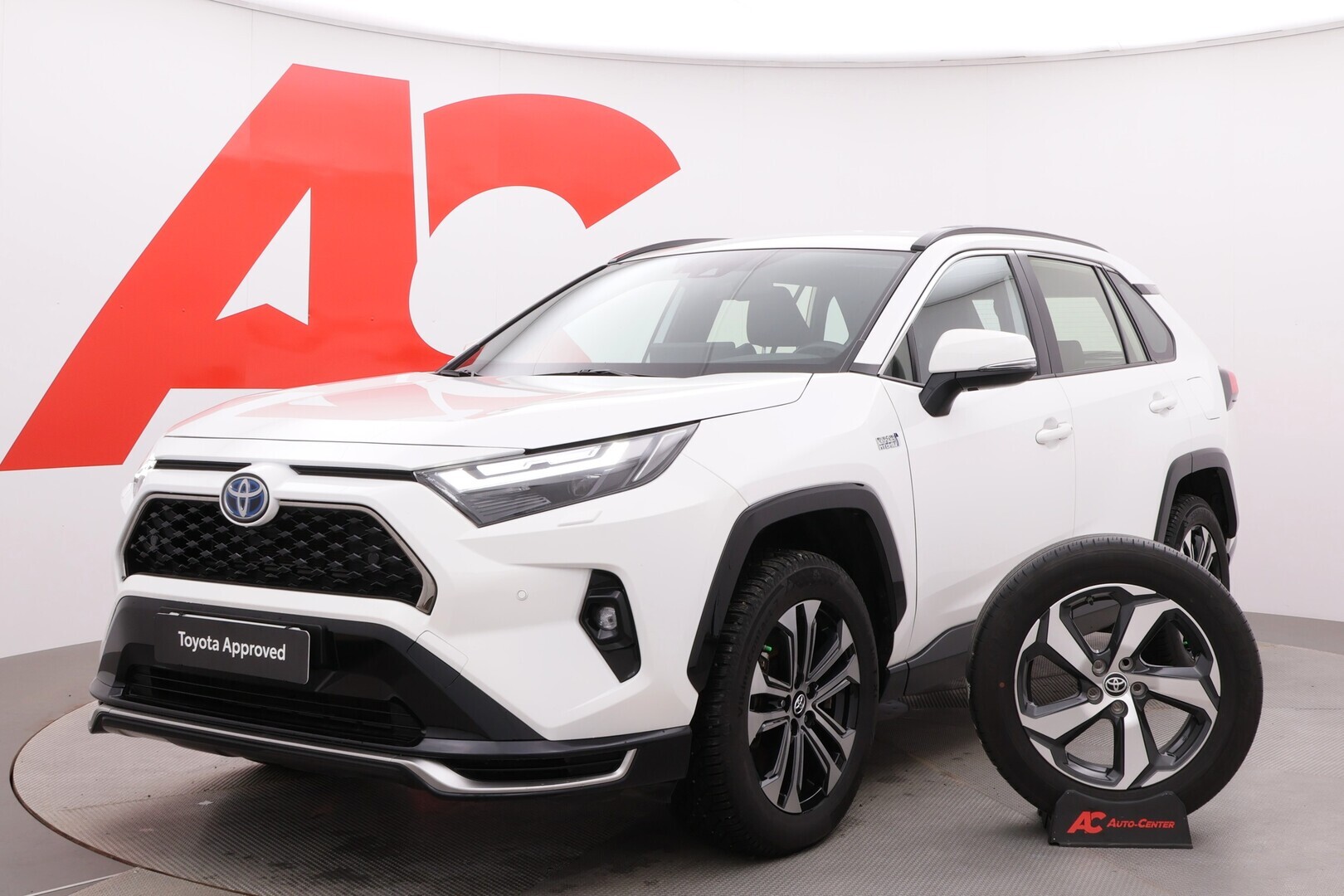 Toyota - RAV4 Plug-in