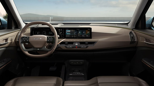 ev5 25my wide interior