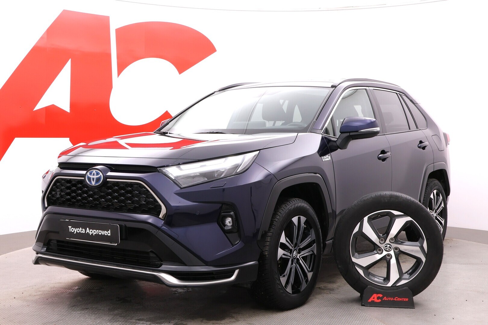 Toyota - RAV4 Plug-in