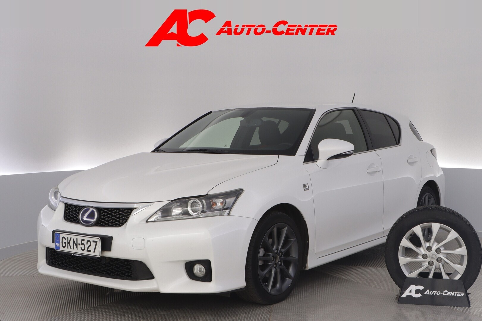 Lexus - CT