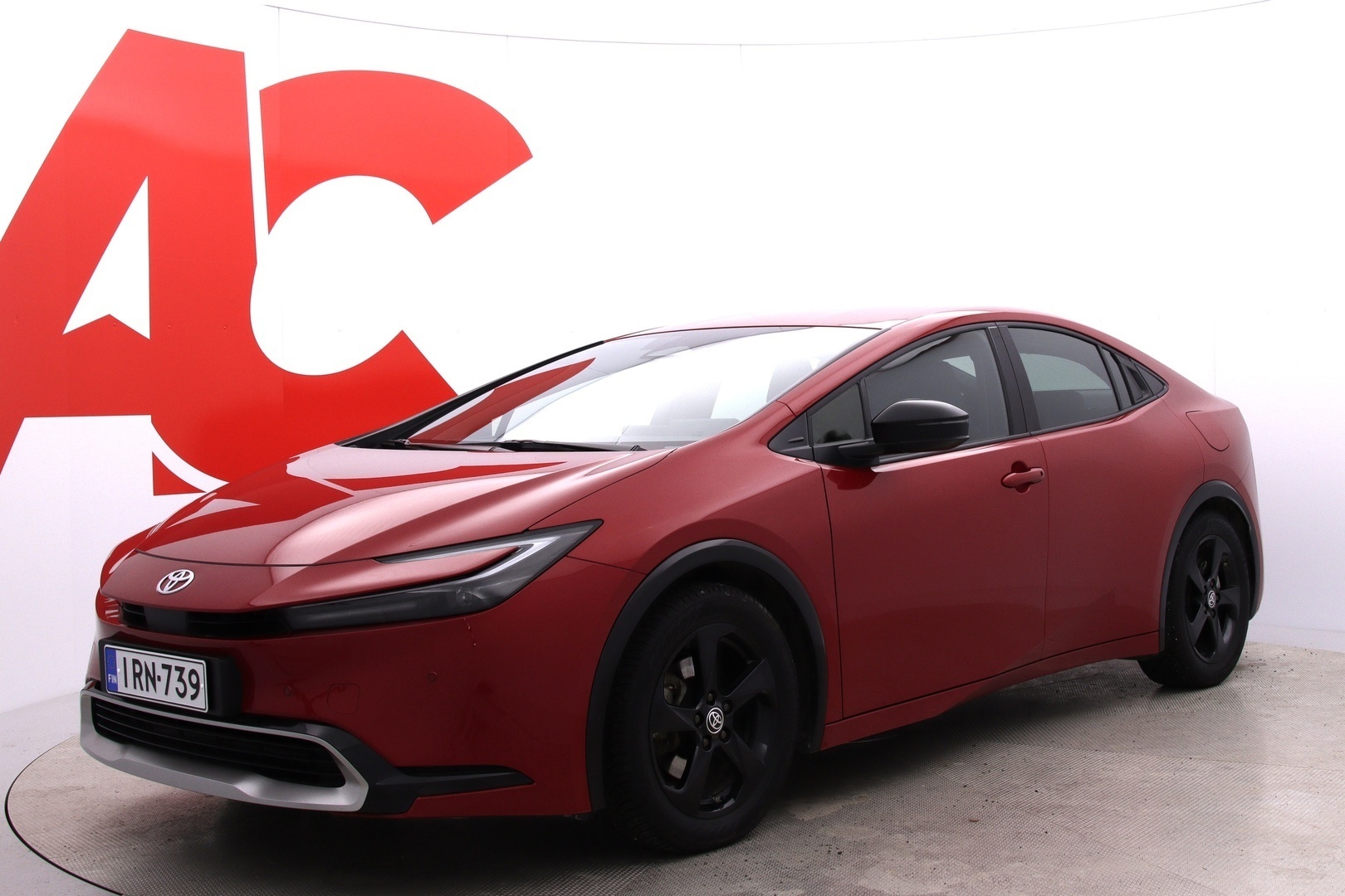 Toyota - Prius Plug-in