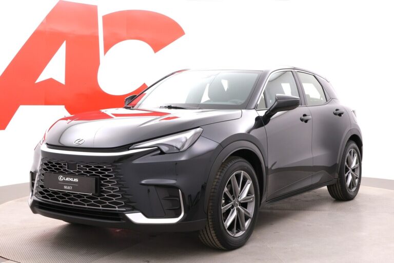 LEXUS - LBX
