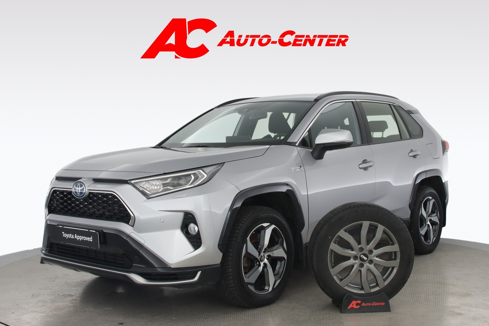 Toyota - RAV4 Plug-in