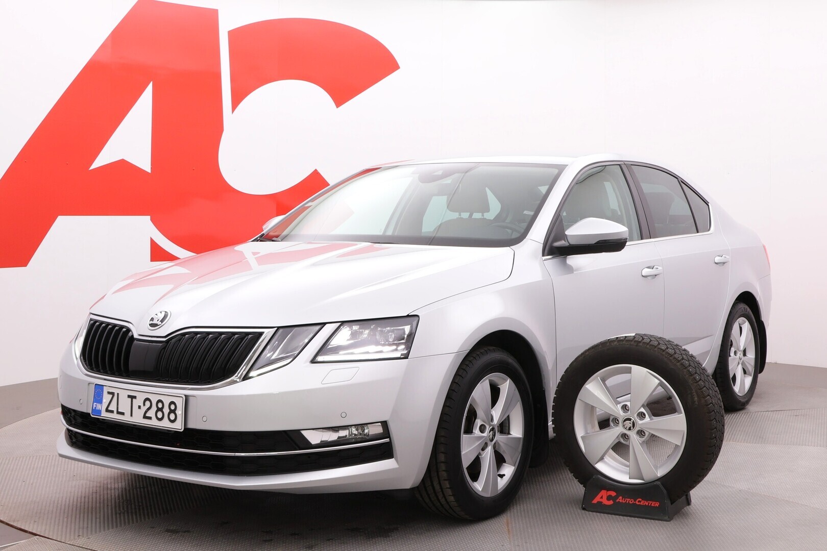 Skoda - Octavia