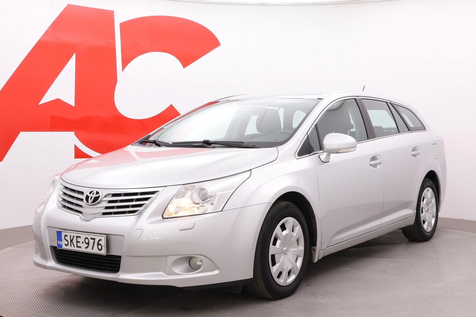 Toyota - Avensis