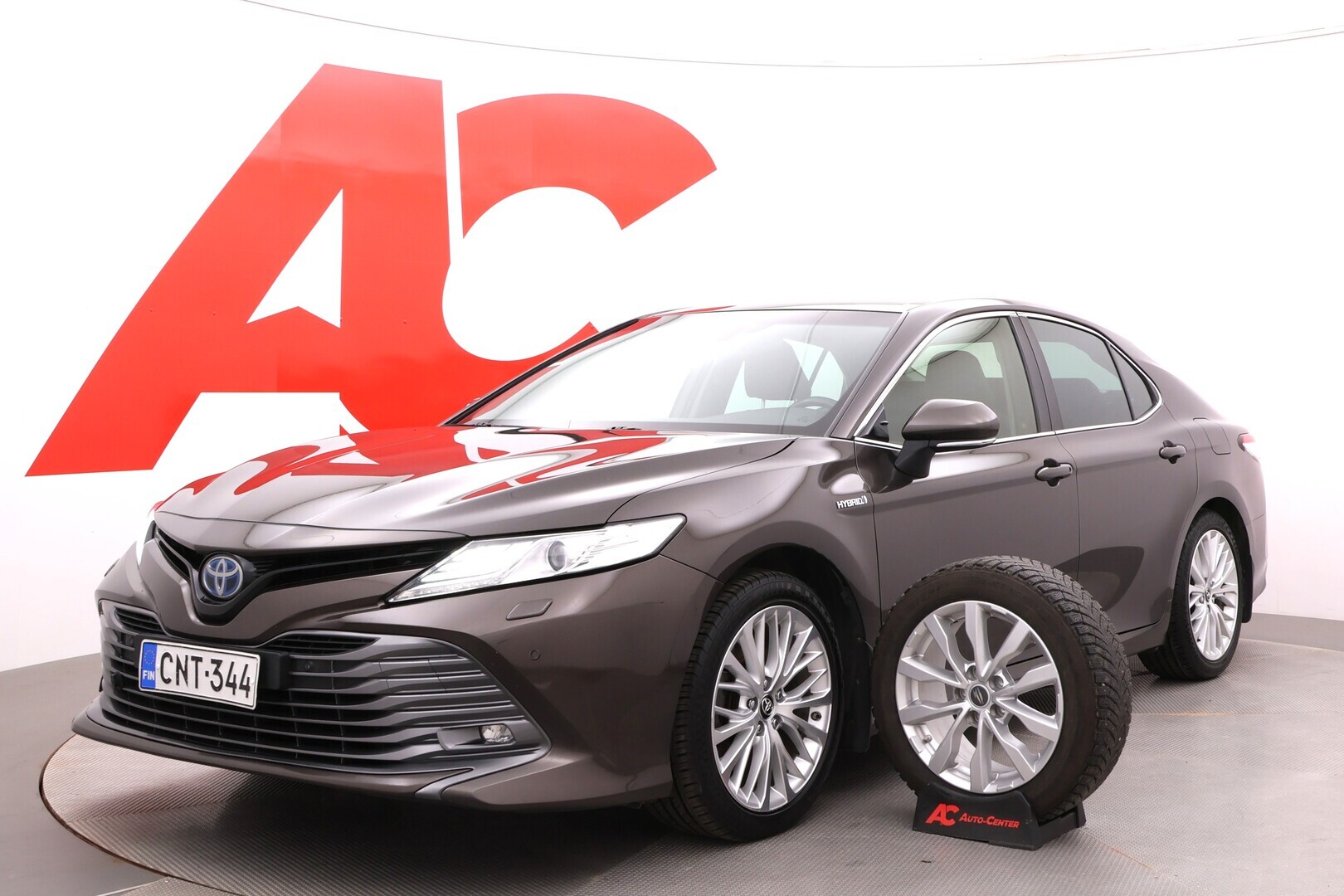 Toyota - Camry