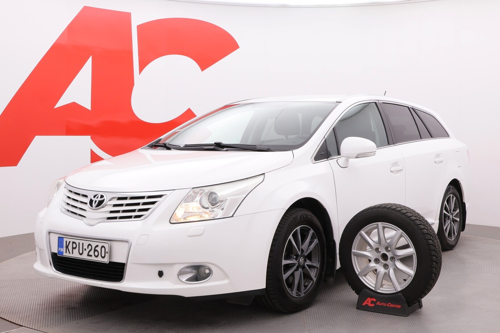 Toyota - Avensis