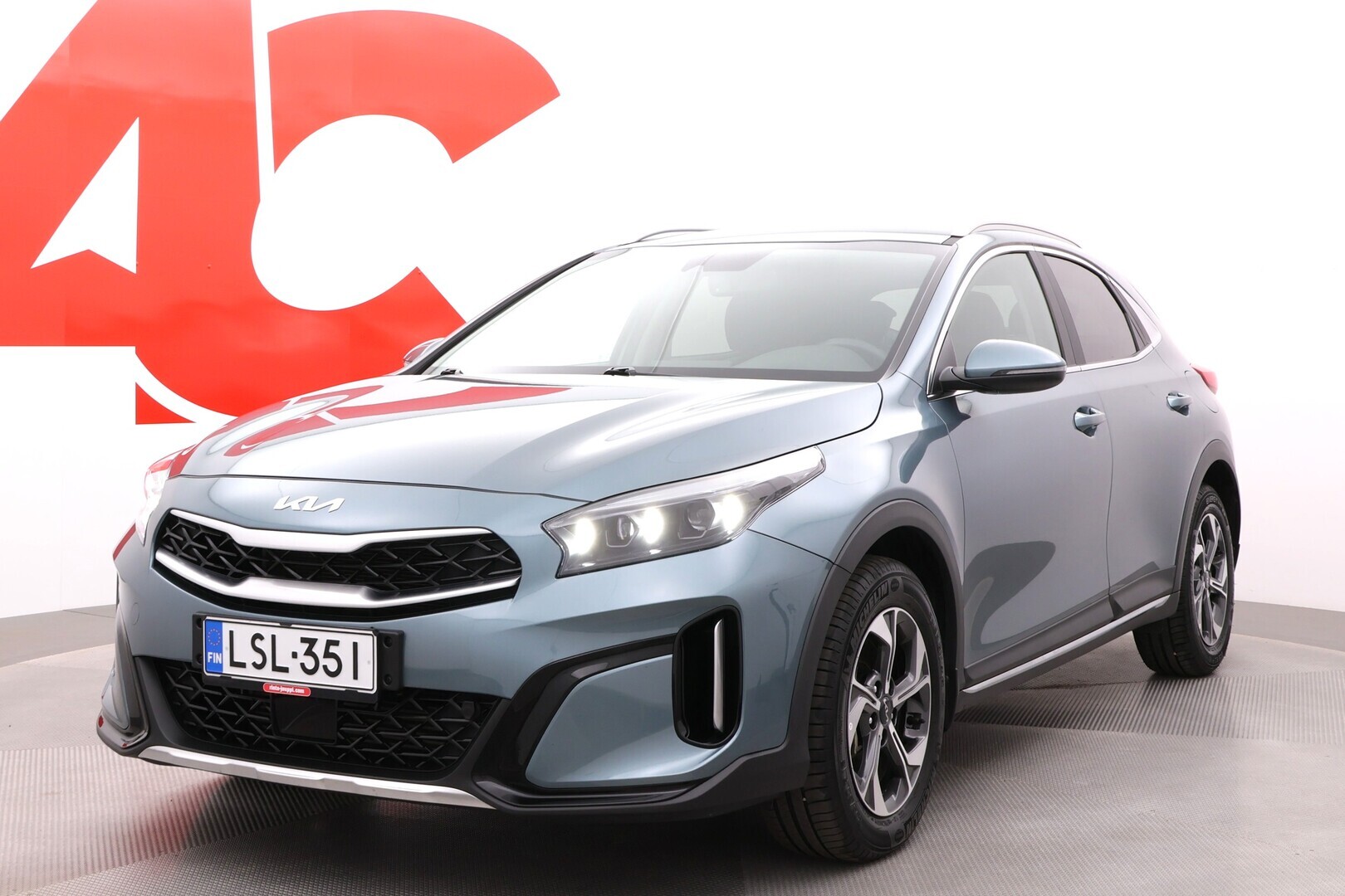 Kia - XCeed