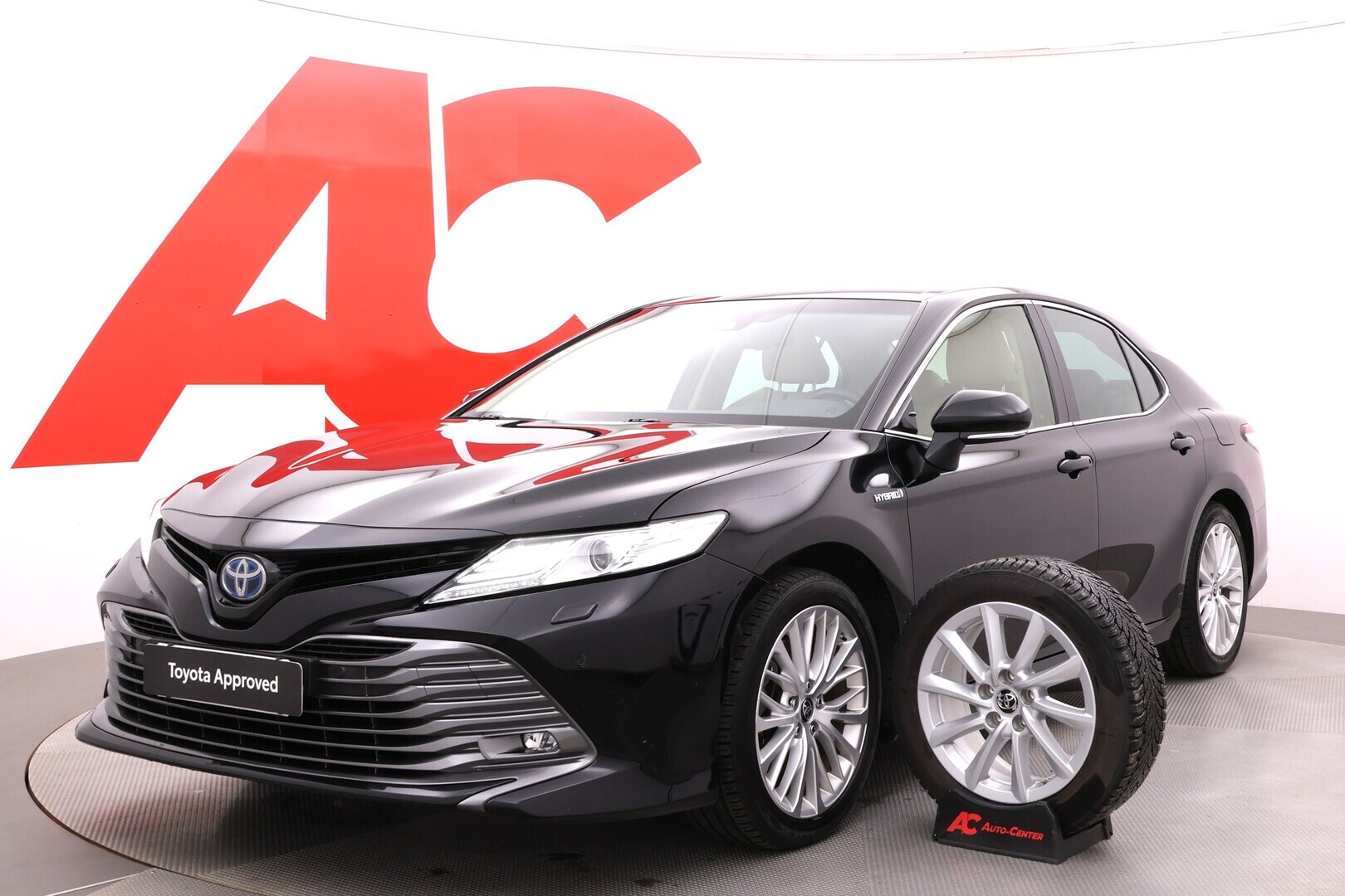 Toyota - Camry