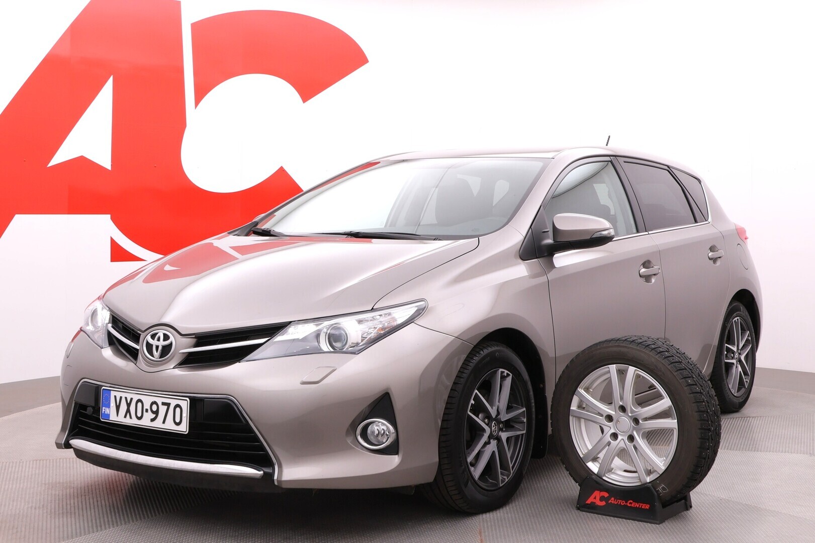 Toyota - Auris