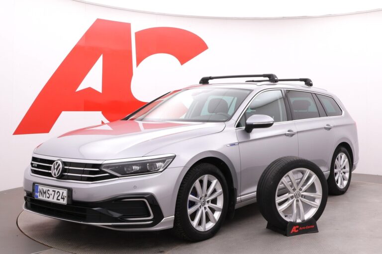 Volkswagen - Passat