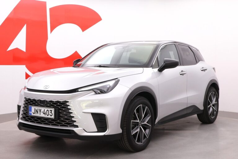 LEXUS - LBX