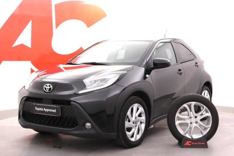Toyota - Aygo X